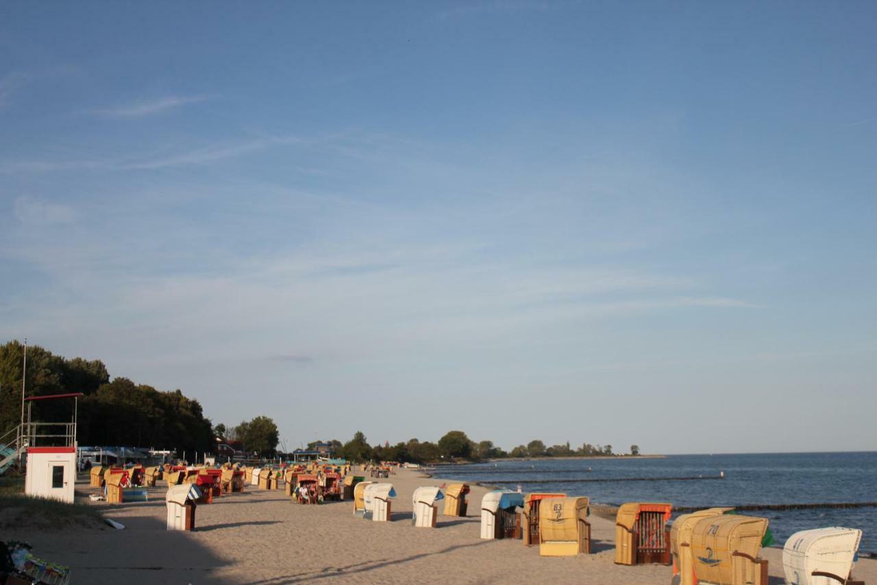 Strandlaeufer Im Kirschgarten Kellenhusen Ngoại thất bức ảnh
